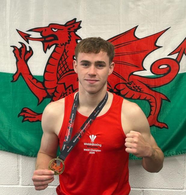 Alex - delighted to be champ Alex - delighted to be champ